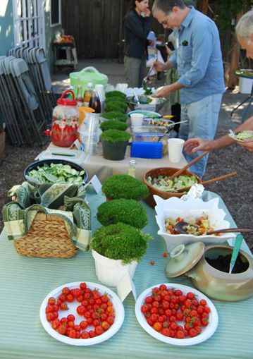 Potlucktable